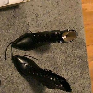 Michael kors Kyle lace up bootie never worn